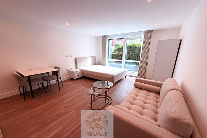 Studio To Rent In Doulton House, Hammersmith And Fulham, SW6