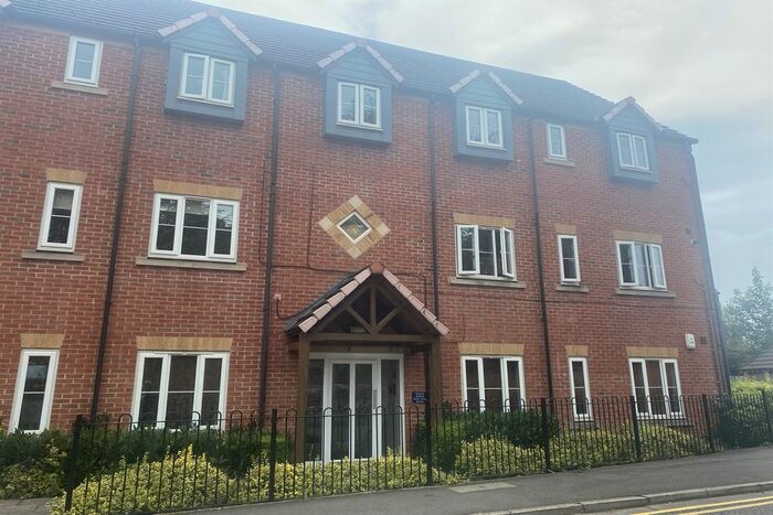 2 Bedroom Flat To Rent In Nether Street, Beeston, NG9