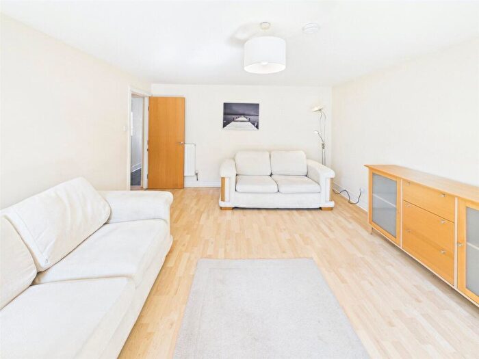 2 Bedroom Apartment To Rent In Timberbush, The Shore, Edinburgh, EH6