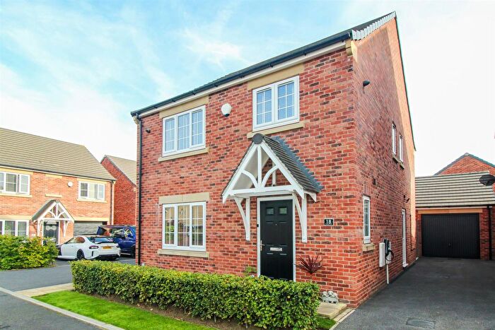 4 Bedroom Detached House For Sale In Westfield Court, Horbury, Wakefield, WF4