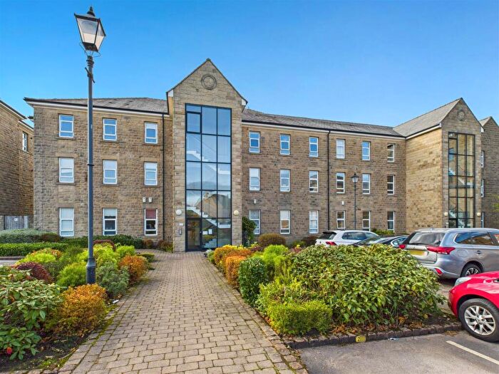 2 Bedroom Apartment For Sale In Holyrood Avenue, Sheffield, S10