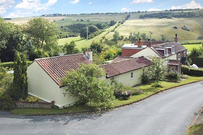 4 Bedroom Cottage For Sale In Millington, York, YO42