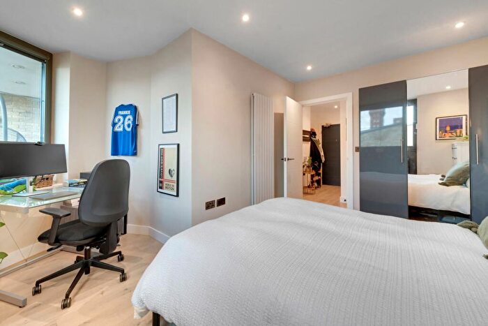 1 Bedroom Flat For Sale In Kettle Yard, Morville Street, London, E3