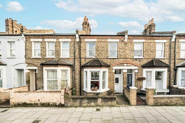 3 Bedroom Terraced House For Sale In Ulverscroft Road, East Dulwich, SE22