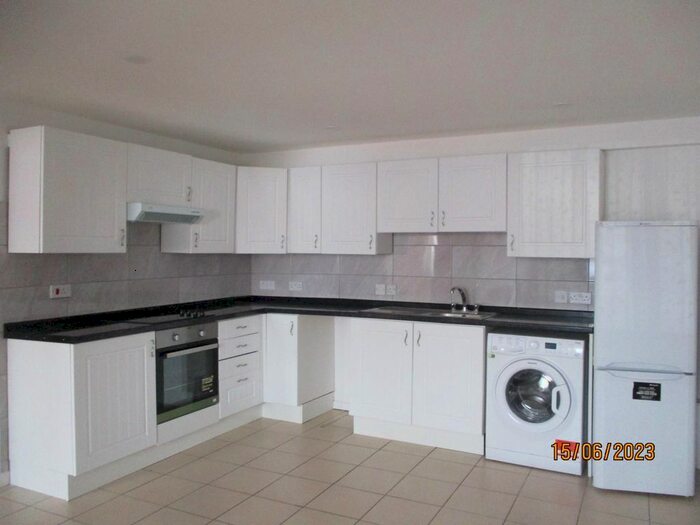 1 Bedroom Flat To Rent In Moredon Road, Swindon, SN25