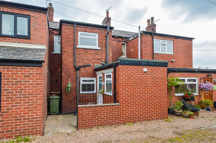 2 Bedroom Terraced House For Sale In Nell Gap Lane, Middlestown, WF4