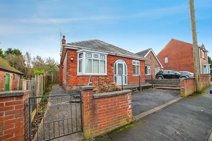 2 Bedroom Detached Bungalow For Sale In Park Street, Heanor, DE75