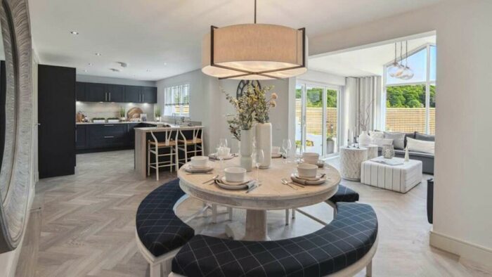 5 Bedroom Detached House For Sale In Rosslynlee, Roslin, Midlothian, EH25