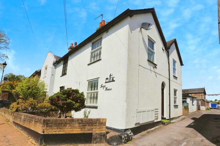 2 Bedroom Semi-Detached House For Sale In Swanley Village Road, Swanley, BR8
