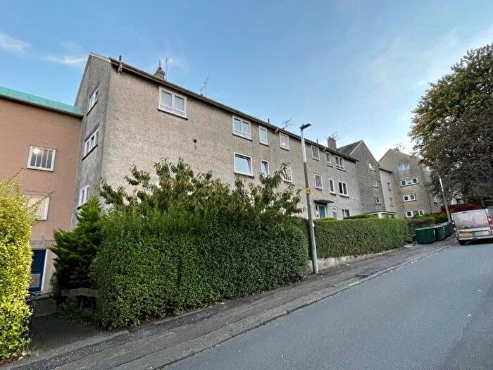 2 Bedroom Flat To Rent In Lady Nairne Loan, Duddingston, Edinburgh, EH8