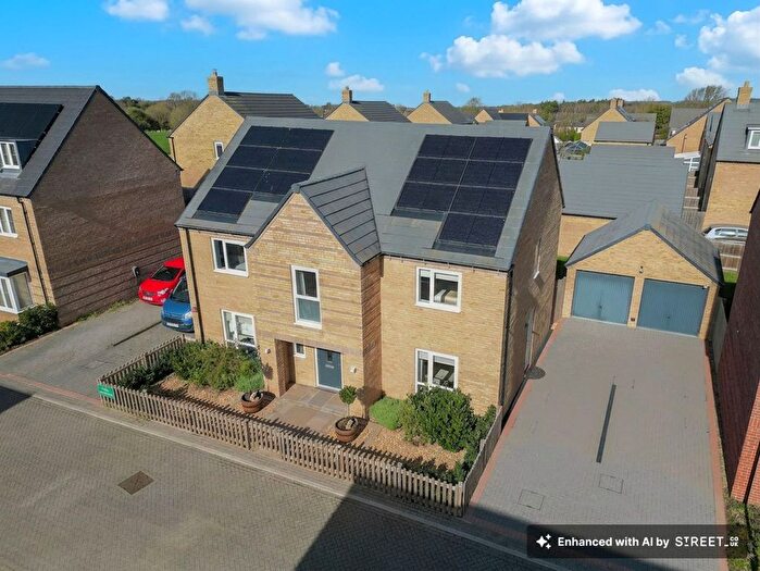 4 Bedroom Detached House For Sale In Mistle Thrush Drive, Northstowe, CB24