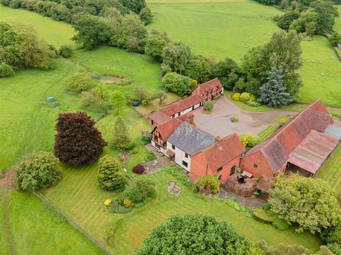 7 Bedroom Farmhouse For Sale In Wapping Lane, Beoley, Worcestershie, B98