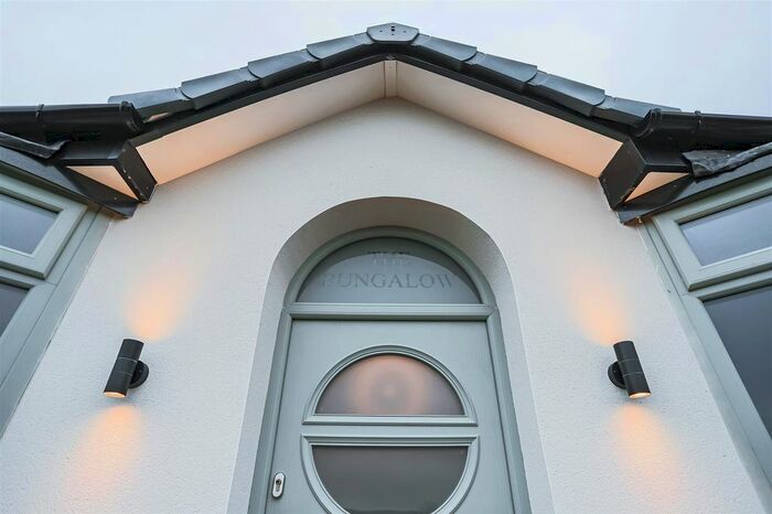 3 Bedroom Bungalow To Rent In Bankside Lane, Stacksteads, Bacup, OL13