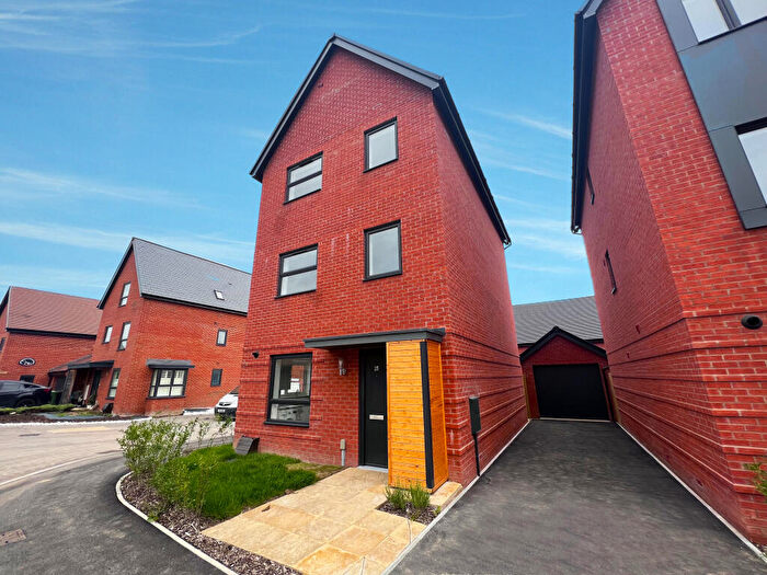 4 Bedroom House To Rent In Glassfield Road, Whiteley, Fareham, PO15