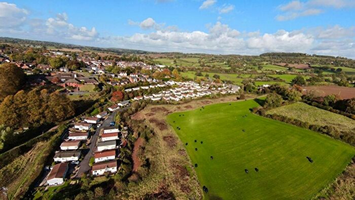 2 Bedroom Park Home For Sale In Bromyard, Herefordshire, HR7