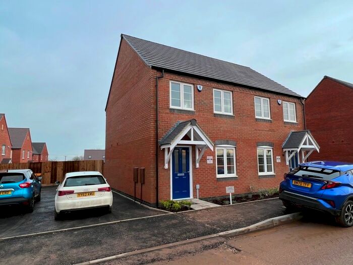 3 Bedroom Semi-Detached House To Rent In Robinson Way, Rugeley, WS15