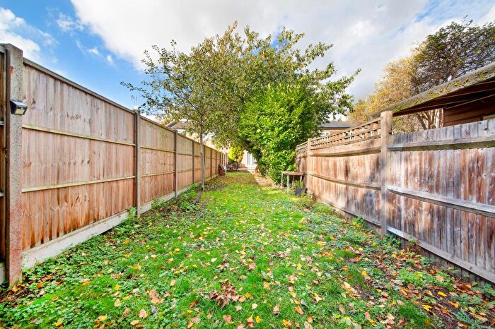 2 Bedroom Terraced House For Sale In Fownes Street, Battersea Park, SW11