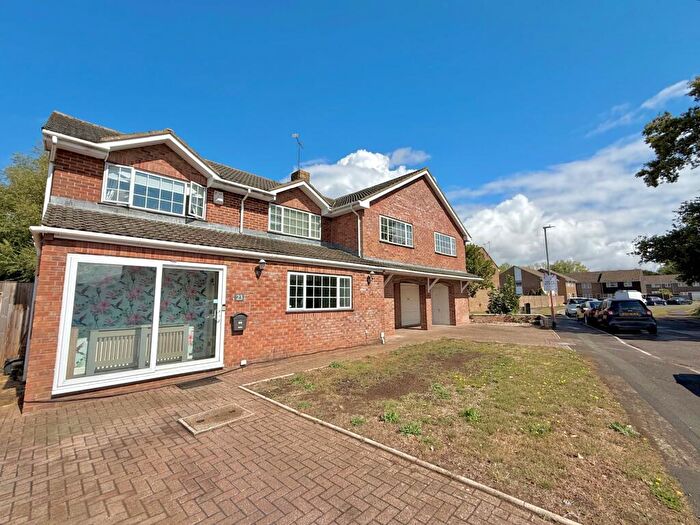5 Bedroom Detached House For Sale In White Edge Moor, Liden, Swindon, SN3