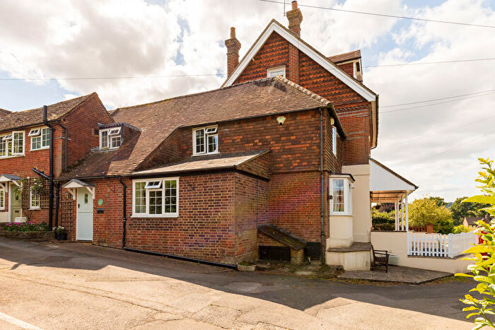 3 Bedroom Cottage To Rent In Lords Hill Common, Shamley Green Village, GU5