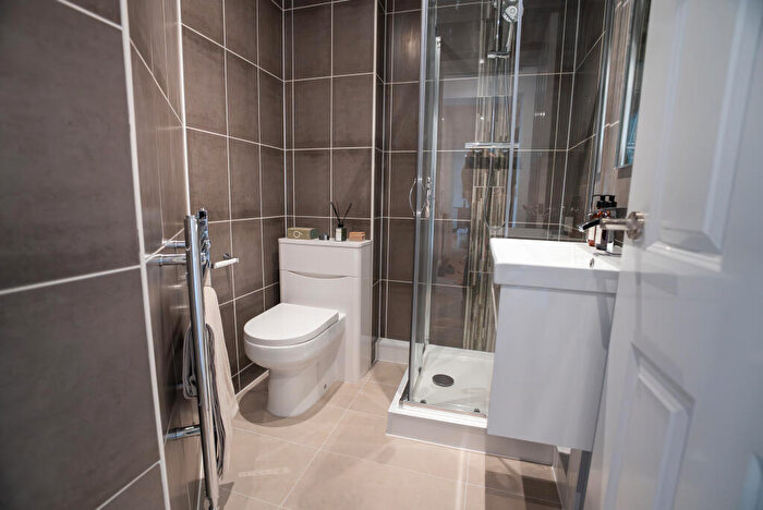 2 Bedroom Apartment To Rent In Apt, Portland Place #, LS6