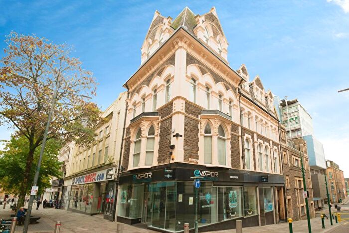 1 Bedroom Flat To Rent In Tredegar Apartments, Commercial Street, Cardiff, NP20