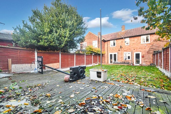 3 Bedroom Terraced House For Sale In Cranbrook Close, Twydall, Gillingham, ME8