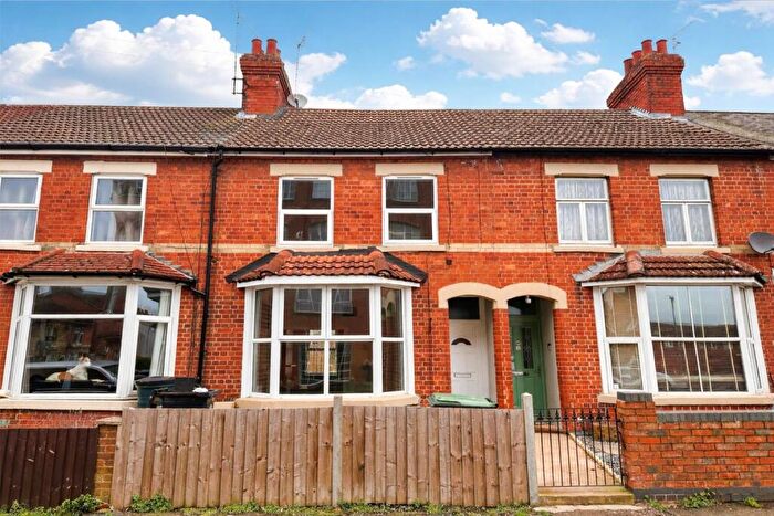 2 Bedroom Terraced House For Sale In Queen Street, Rushden, NN10