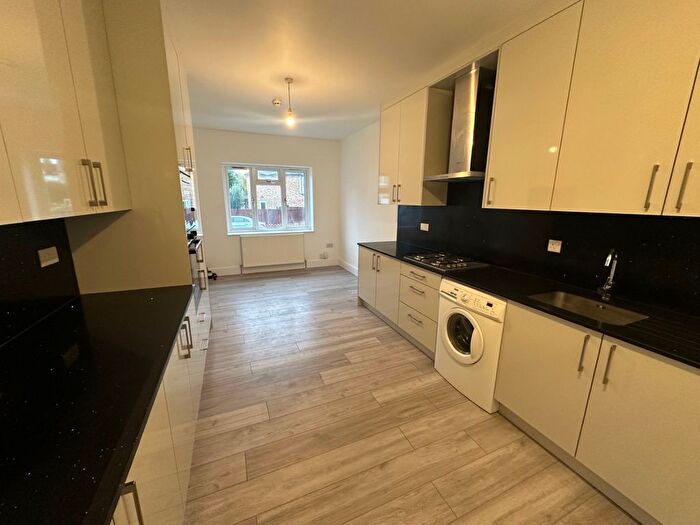 5 Bedroom Semi-Detached House To Rent In Bouverie Road, Harrow, HA1