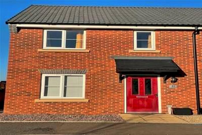 2 Bedroom House To Rent In Suffolk Way, Fernhill Heath, WR3