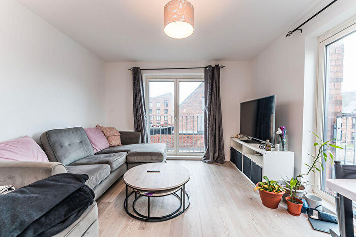 2 Bedroom Flat To Rent In L Muirhouse Crescent, Edinburgh, EH4