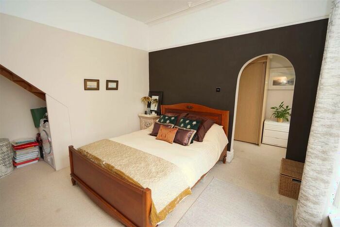 3 Bedroom Terraced House For Sale In Higher Austins, Lostock, Bolton, BL6