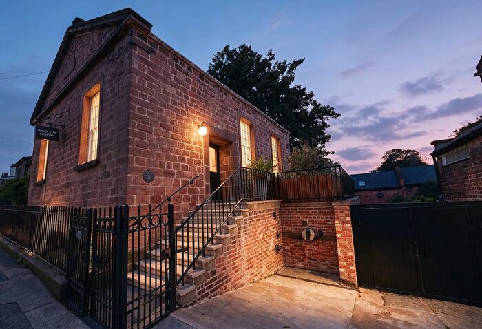 4 Bedroom Semi-Detached House For Sale In Allerton Road, Woolton, L25