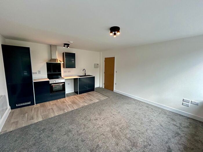 1 Bedroom Apartment To Rent In Reservoir House, West Street, Chesterfield, S40