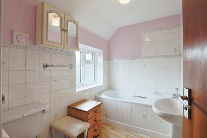 3 Bedroom Terraced House For Sale In Springfield, Blockley, Moreton-in-Marsh, Gloucestershire, GL56
