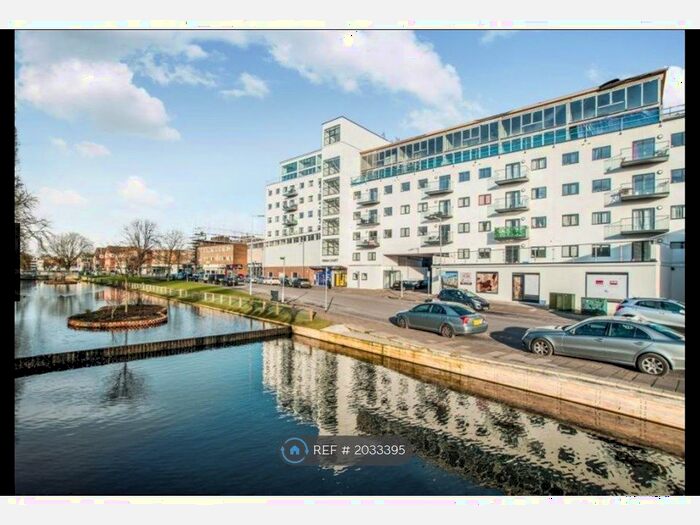 2 Bedroom Flat To Rent In Waterhouse Street, Hemel Hempstead, HP1