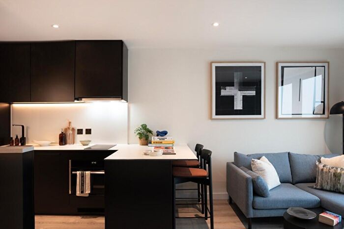 Studio To Rent In Union West Tower, Water Street, Manchester, Greater Manchester, M3