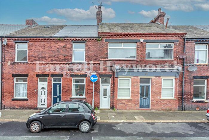 2 Bedroom Flat To Rent In Anchor Road, Barrow In Furness, LA14