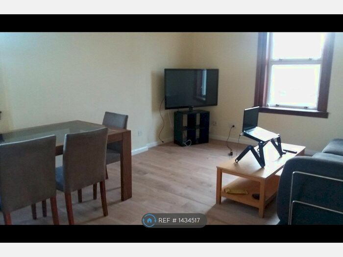 3 Bedroom Flat To Rent In Loaning Crescent, Edinburgh, EH7