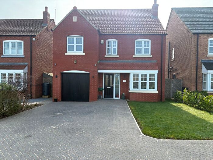 4 Bedroom Detached House For Sale In Paddock Way, Kingswood, Hull, HU7