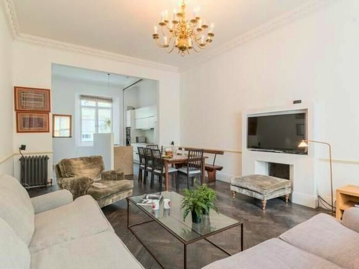 3 Bedroom Flat To Rent In Onslow Gardens, London, SW7