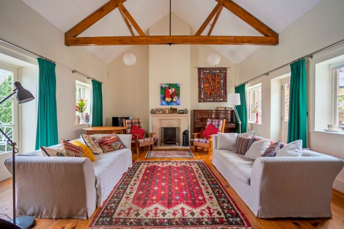 4 Bedroom Semi-Detached House To Rent In Savernake Manor Savernake, SN8