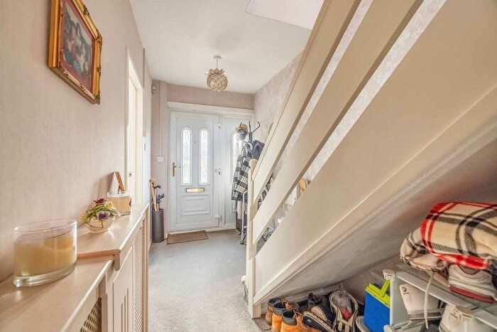 3 Bedroom Terraced House For Sale In Humber Way, Langley, SL3