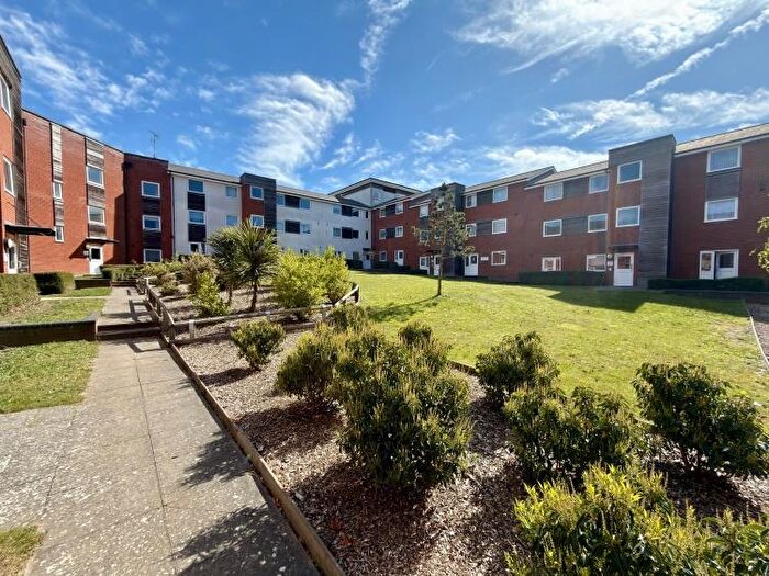 2 Bedroom Penthouse For Sale In Pownall Road, Ipswich, IP3