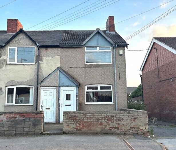 3 Bedroom End Terrace House For Sale In Leicester Road, Dinnington, Sheffield, S25