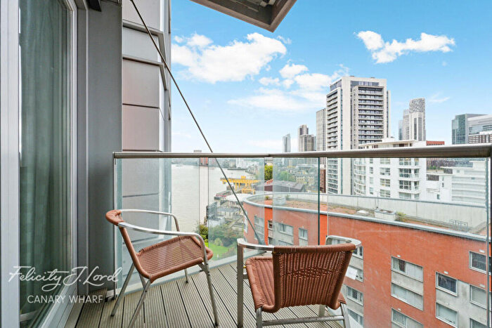 1 Bedroom Apartment For Sale In New Providence Wharf, Fairmont Avenue, London, E14