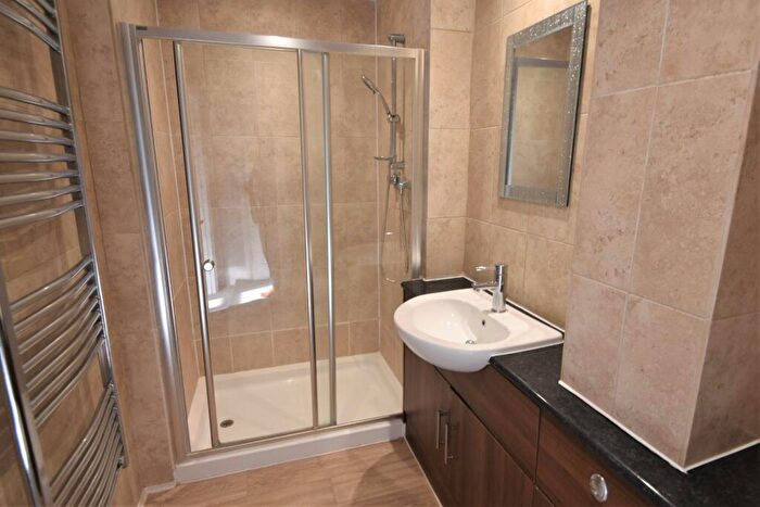 1 Bedroom Flat To Rent In London Road, Portsmouth, Hampshire, PO2