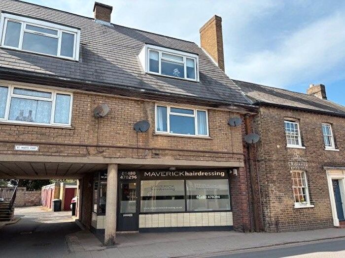 2 Bedroom Maisonette To Rent In St Marys Court, Eynesbury, PE19