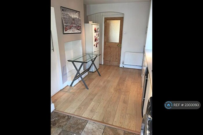 1 Bedroom Flat To Rent In Glebe Road, London, N3