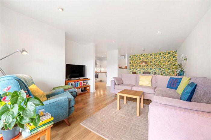2 Bedroom Apartment For Sale In East Dulwich Road, East Dulwich, London, SE22