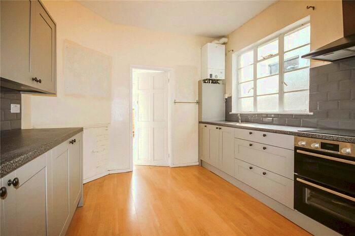 4 Bedroom Detached House To Rent In Victoria Avenue, Bristol, BS5